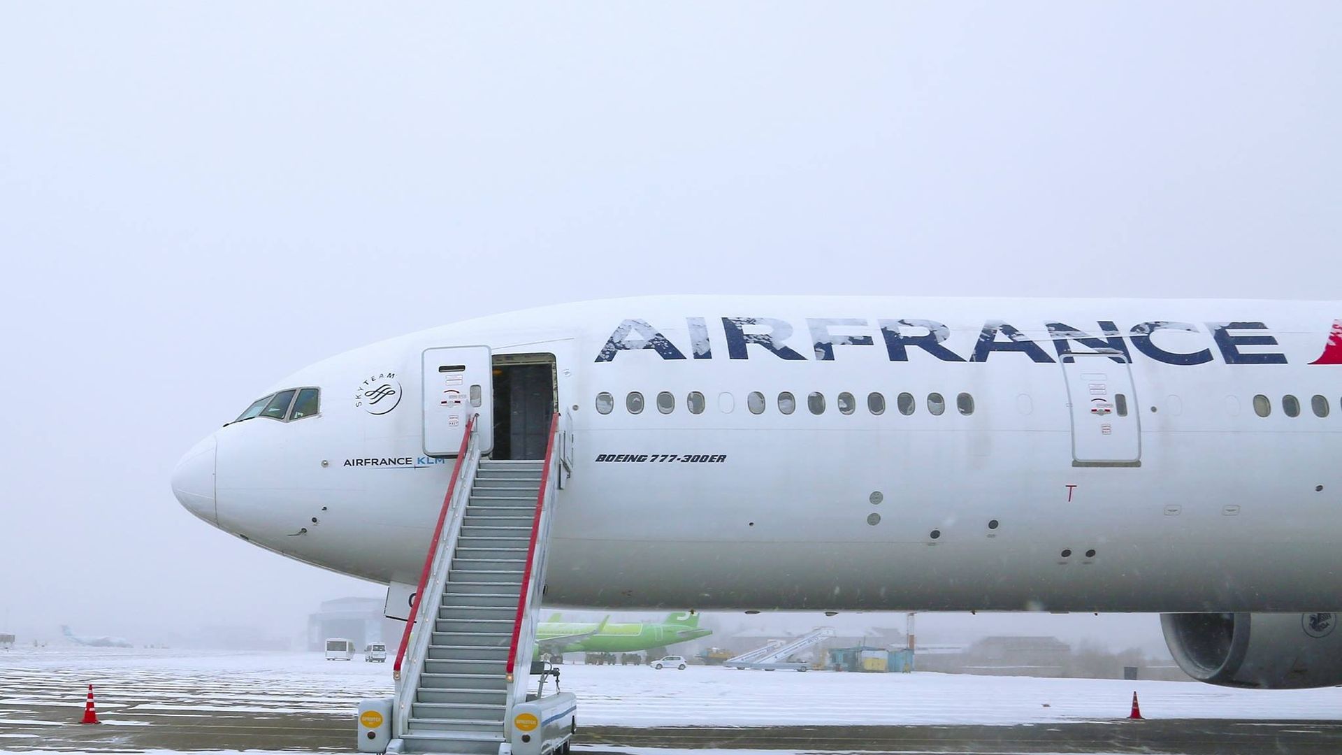 Самолет авиакомпании Air France Самолет авиакомпании Air France - РИА Новости, 1920, 27.02.2022