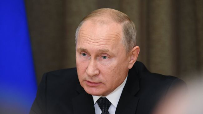 Президент России Владимир Путин проводит совещание с руководством министерства обороны РФ. 19 ноября 2018