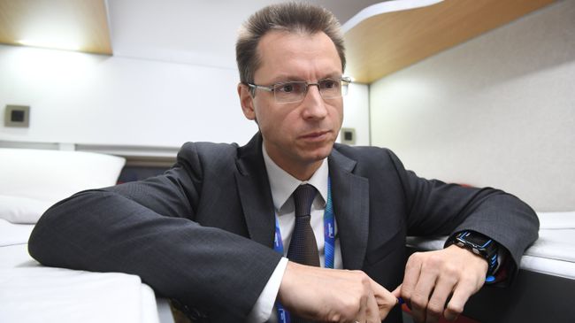 Генеральный директор АО Федеральная пассажирская компания Петр Иванов на Международной выставке Транспорт России. 20 ноября 2018 Генеральный директор АО Федеральная пассажирская компания Петр Иванов на Международной выставке Транспорт России. 20 ноября 2018
