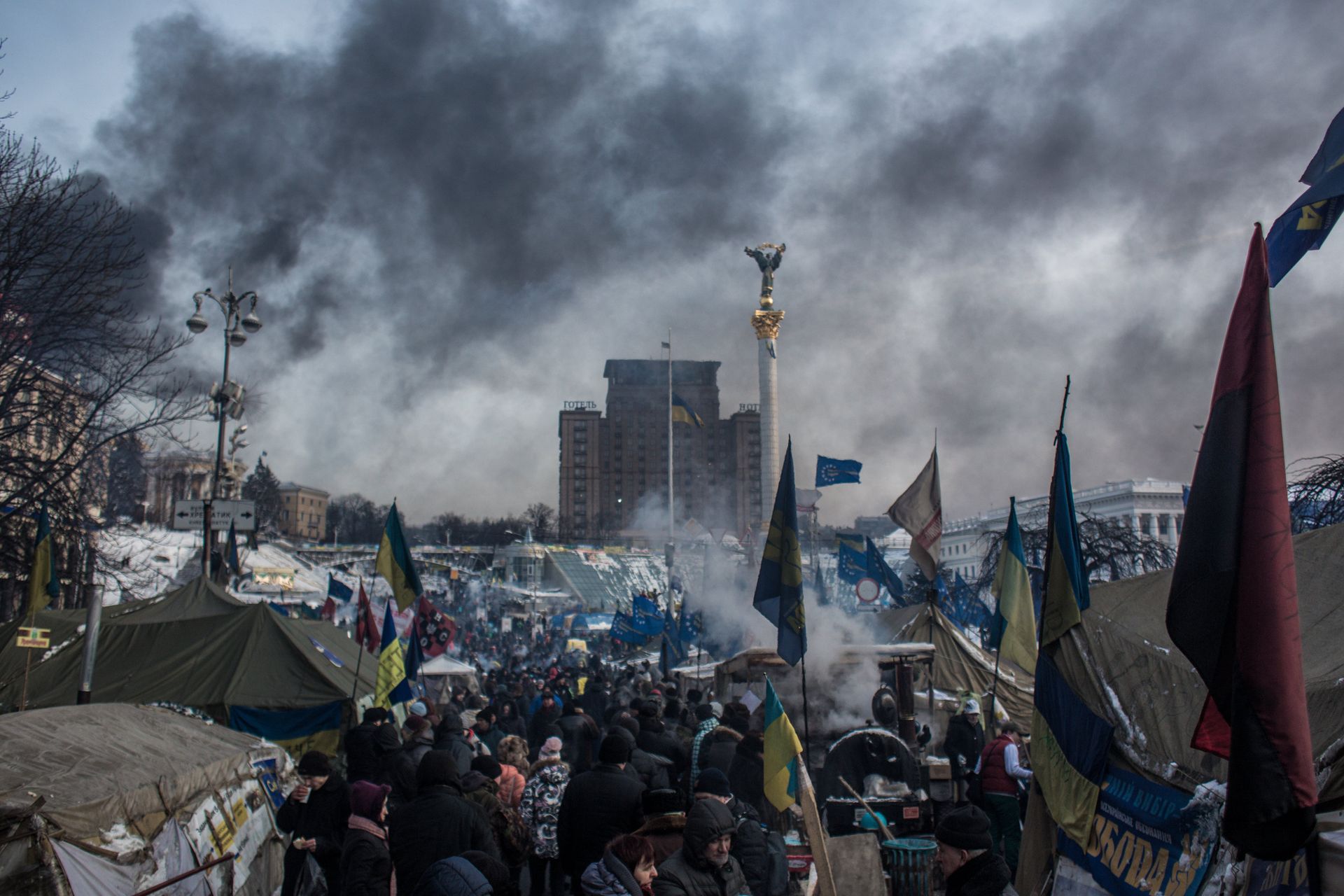 Лагерь митингующих на площади Независимости в Киеве