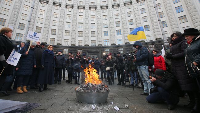 Участницы акции протеста в Киеве. 20 ноября 2018