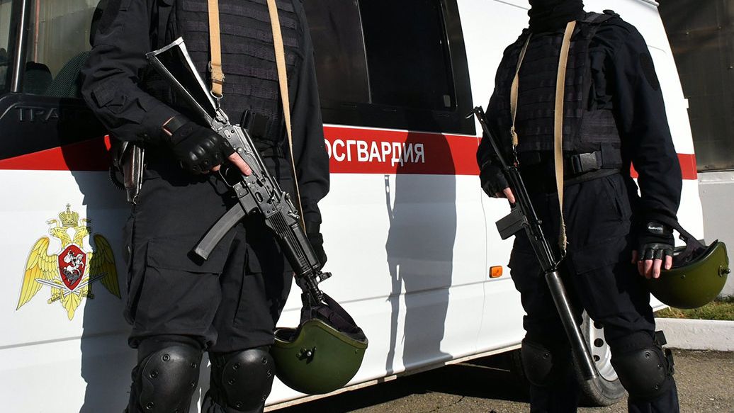 Сотрудники Росгвардии Сотрудники Росгвардии - РИА Новости, 1920, 10.04.2019