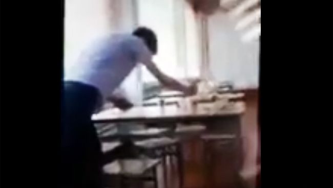 Стоп-кадр видео из столовой школы в Марьяновском районе Омской области Стоп-кадр видео из столовой школы в Марьяновском районе Омской области