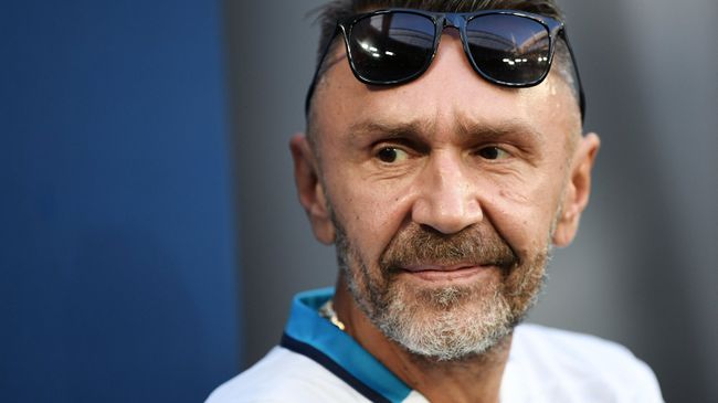 Лидер музыкальной группы Ленинград Сергей Шнуров Лидер музыкальной группы Ленинград Сергей Шнуров