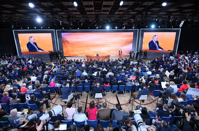 Ежегодная большая пресс-конференция президента РФ Владимира Путина Ежегодная большая пресс-конференция президента РФ Владимира Путина