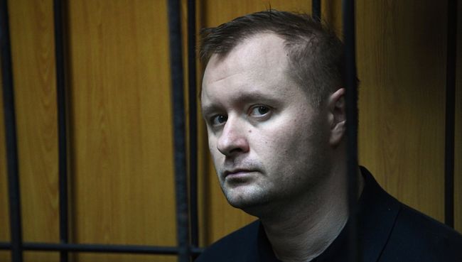 Экс-глава ЦСКА полковник Михаил Барышев, обвиняемый во взяточничестве в особо крупном размере, во время рассмотрения ходатайства следствия о его аресте в Московском гарнизонном военном суде. 23 ноября 2018