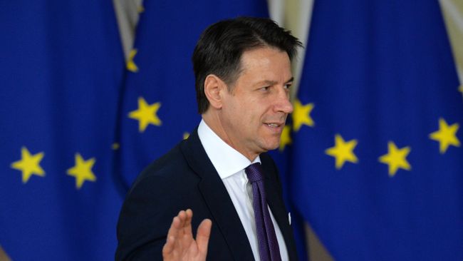 Премьер-министр Италии Джузеппе Конте Премьер-министр Италии Джузеппе Конте