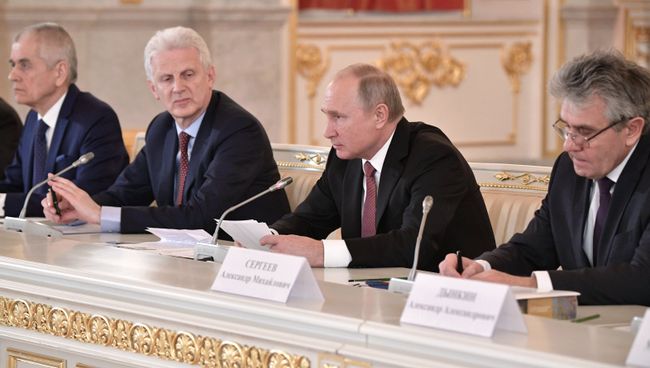 Президент РФ Владимир Путин проводит заседание Совета при президенте по науке и образованию. 27 ноября 2018 Президент РФ Владимир Путин проводит заседание Совета при президенте по науке и образованию. 27 ноября 2018