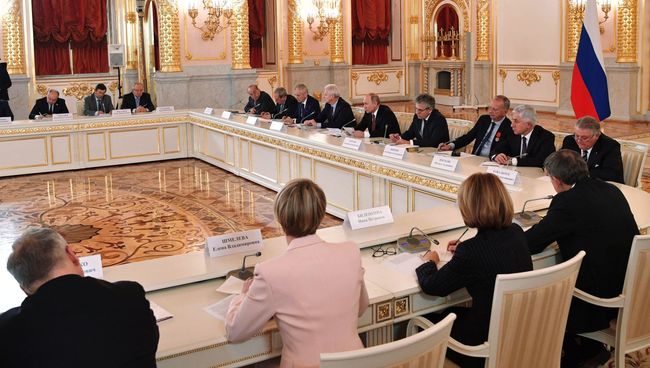 Президент РФ Владимир Путин проводит заседание Совета при президенте по науке и образованию. 27 ноября 2018 Президент РФ Владимир Путин проводит заседание Совета при президенте по науке и образованию. 27 ноября 2018