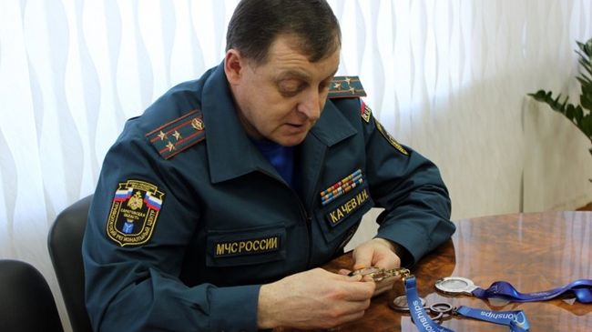 Начальник ГУ МЧС России по Саратовской области Игорь Качев. Архивное фото Начальник ГУ МЧС России по Саратовской области Игорь Качев. Архивное фото
