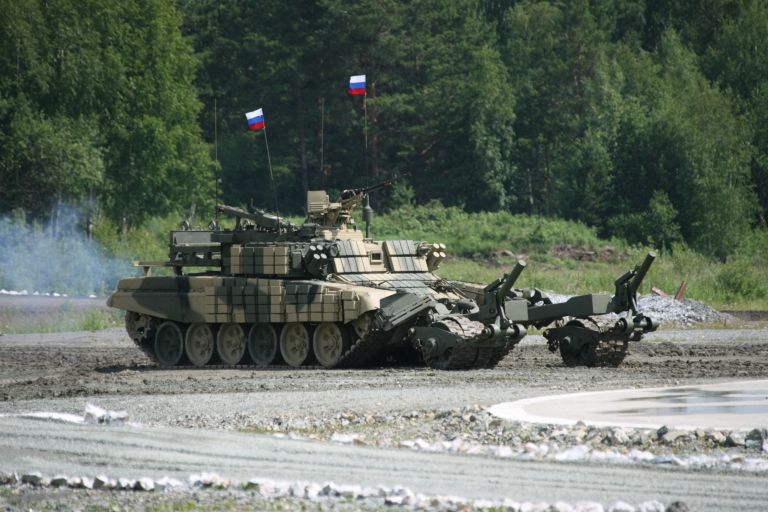 Бронированная машина разминирования БМР-3М Бронированная машина разминирования БМР-3М