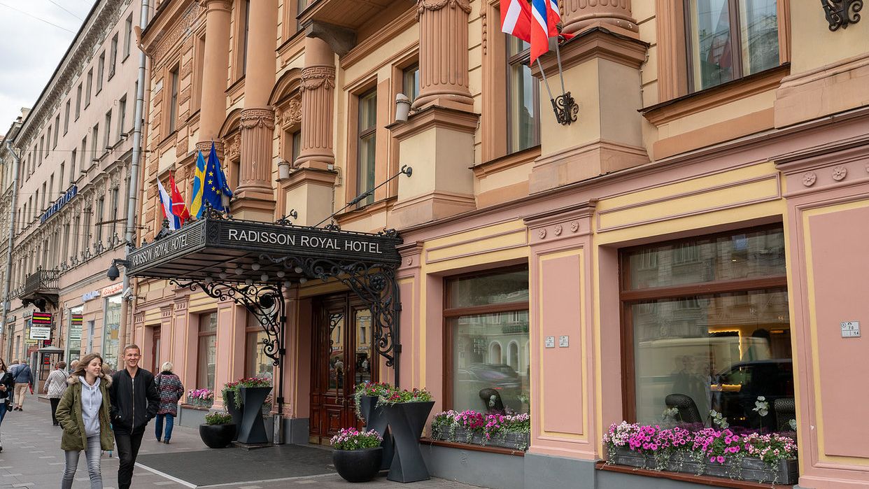 Отель на Невском проспекте в Санкт-Петербурге Отель на Невском проспекте в Санкт-Петербурге - РИА Новости, 1920, 07.03.2023
