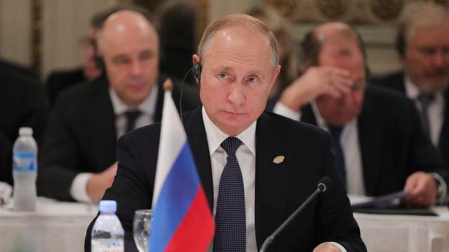 Президент РФ Владимир Путин во время встречи лидеров БРИКС. Архивное фото