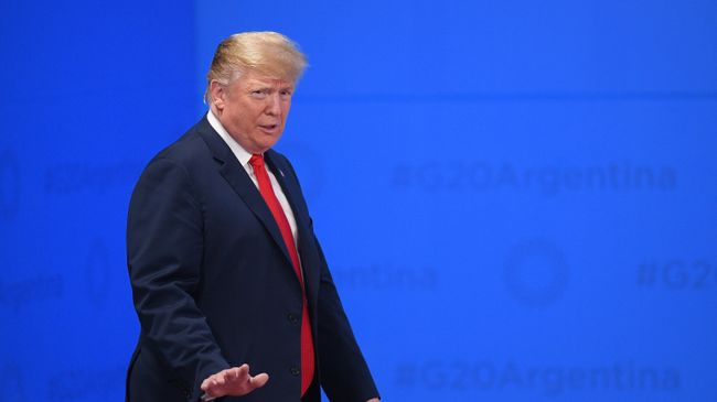 Президент США Дональд Трамп на церемонии встречи глав делегаций государств - участников Группы двадцати. 30 ноября 2018