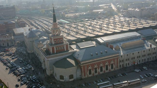 Комсомольская площадь