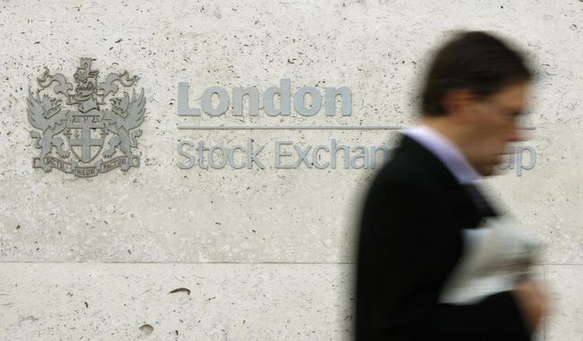 К закрытию торгов британский индекс FTSE 100 снизился на 0,68% - до отметки 4006,83 пункта.