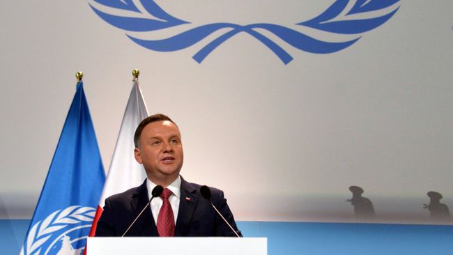 Президент Польши Анджей Дуда выступает на открытии 24-й конференции ООН по изменению климата в Катовице Президент Польши Анджей Дуда выступает на открытии 24-й конференции ООН по изменению климата в Катовице