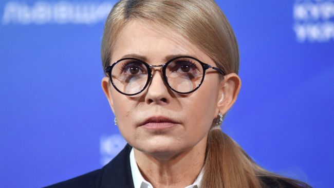 Кандидат в президенты Украины, лидер всеукраинского объединения Батькивщина Юлия Тимошенко Кандидат в президенты Украины, лидер всеукраинского объединения Батькивщина Юлия Тимошенко