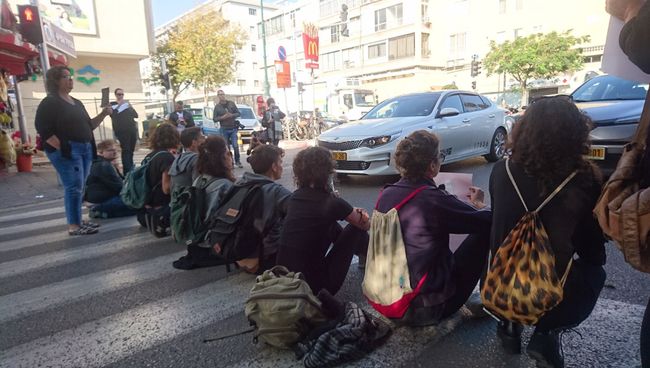 Акция протеста против насилия над женщинами в Израиле Акция протеста против насилия над женщинами в Израиле
