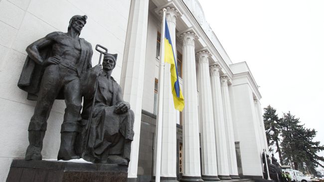 Здание Верховной рады Украины в Киеве Здание Верховной рады Украины в Киеве