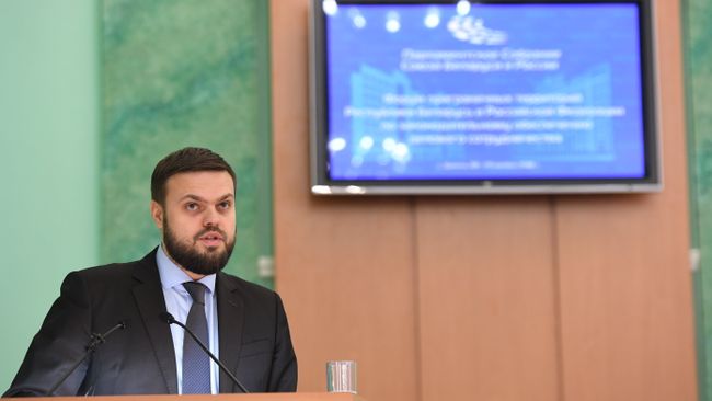 Артем Туров