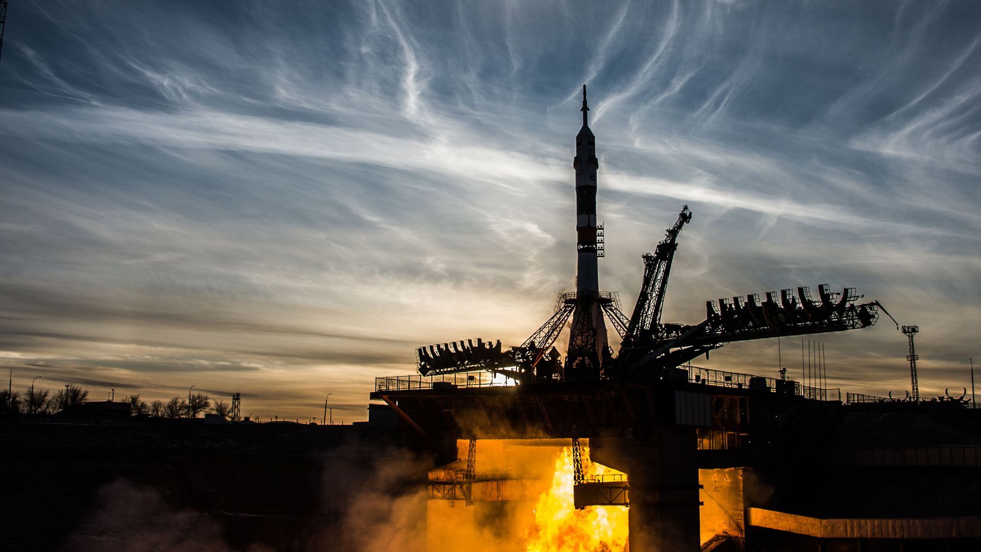 Старт ракеты-носителя Союз-ФГ с пилотируемым кораблем Союз МС-11 со стартового стола первой Гагаринской стартовой площадки космодрома Байконур Старт ракеты-носителя Союз-ФГ с пилотируемым кораблем Союз МС-11 со стартового стола первой Гагаринской стартовой площадки космодрома Байконур - РИА Новости, 1920, 07.11.2021