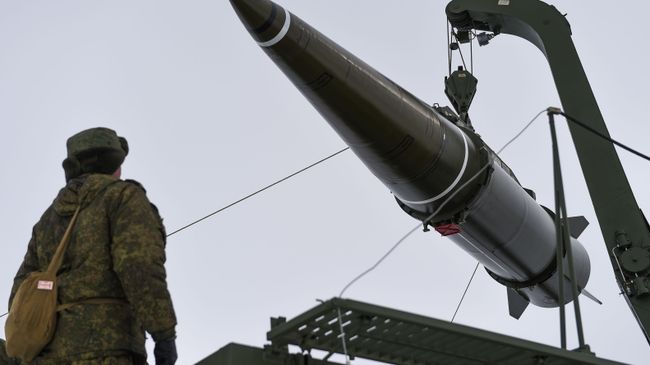 Баллистическая ракета комплекса Искандер-М Баллистическая ракета комплекса Искандер-М