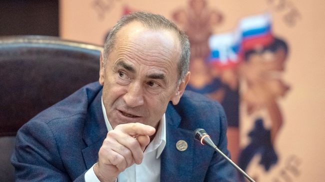 Второй президент Армении Роберт Кочарян Второй президент Армении Роберт Кочарян