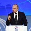 Президент РФ Владимир Путин на XVIII съезде Всероссийской политической партии Единая Россия. 8 декабря 2018 Президент РФ Владимир Путин на XVIII съезде Всероссийской политической партии Единая Россия. 8 декабря 2018