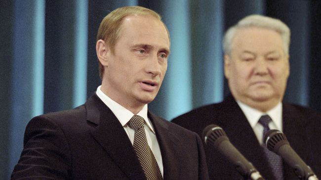 Владимир Путин дает присягу Президента Российской Федерации. Май 2000-го 