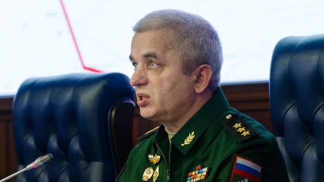Начальник Национального центра управления обороной РФ Михаил Мизинцев на заседании Центра приема, распределения и размещения беженцев. 11 декабря 2018 Начальник Национального центра управления обороной РФ Михаил Мизинцев на заседании Центра приема, распределения и размещения беженцев. 11 декабря 2018