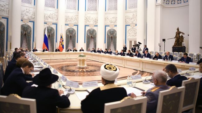 Владимир Путин проводит заседание российского организационного комитета Победа в Кремле. 12 декабря 2018 Владимир Путин проводит заседание российского организационного комитета Победа в Кремле. 12 декабря 2018