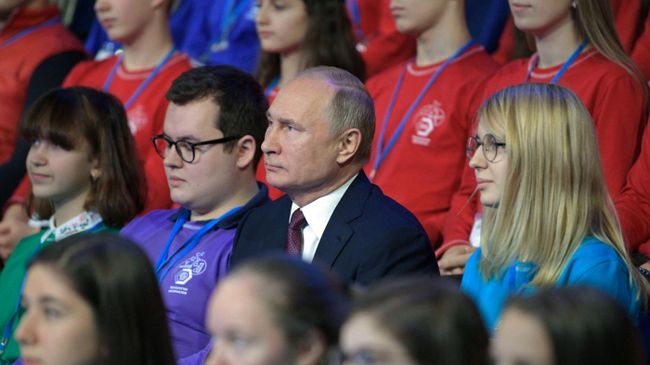 Президент РФ Владимир Путин принимает участие в открытом уроке Направление прорыва в Ярославле Президент РФ Владимир Путин принимает участие в открытом уроке Направление прорыва в Ярославле