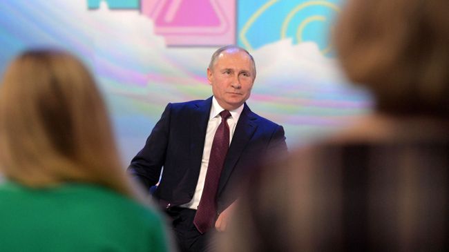 Президент РФ Владимир Путин принимает участие в открытом уроке Направление прорыва в Ярославле Президент РФ Владимир Путин принимает участие в открытом уроке Направление прорыва в Ярославле
