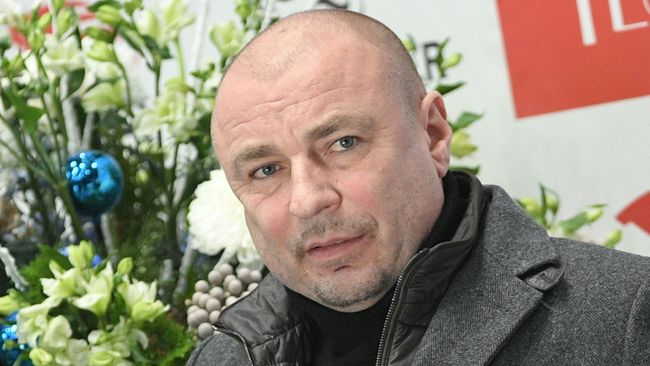 Тренер Александр Жулин