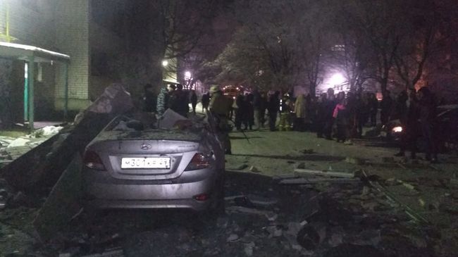 На месте взрыва бытового газа в Вологде. 16 декабря 2018 На месте взрыва бытового газа в Вологде. 16 декабря 2018