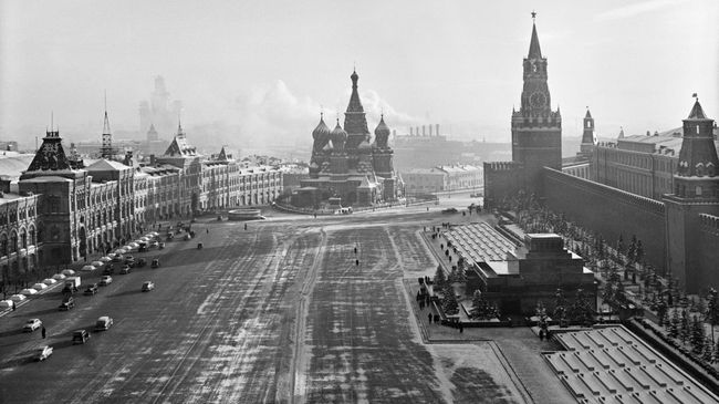 Красная площадь. Москва, 1947 год Красная площадь. Москва, 1947 год