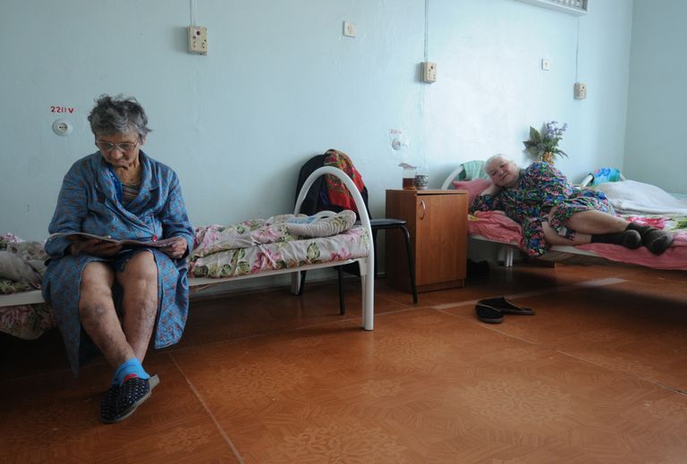 Пациентки Шимской центральной районной больницы в одной из палат учреждения