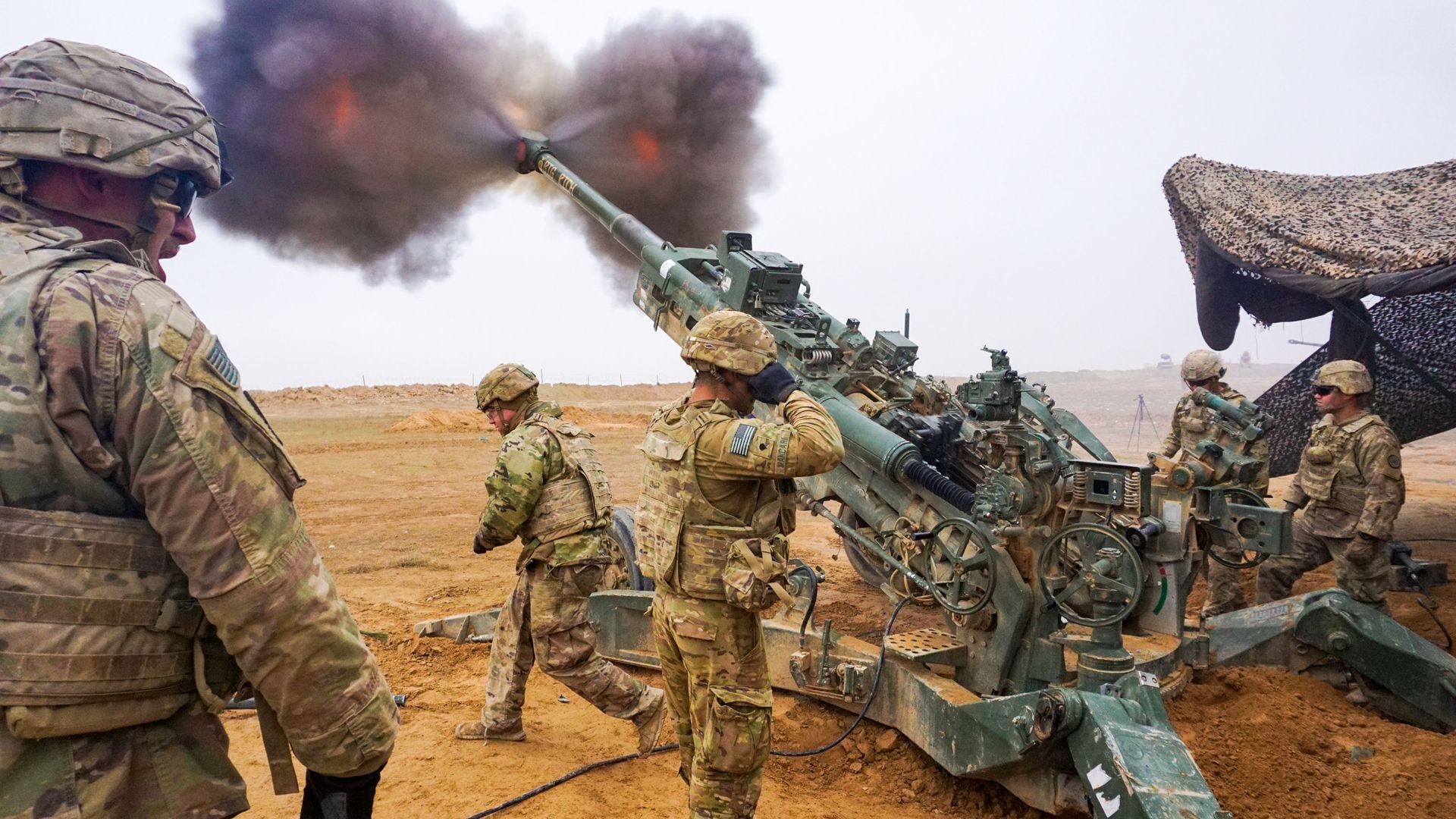 Военнослужащие армии США во время операции Непоколебимая решимость на ближнем Востоке Военнослужащие армии США во время операции Непоколебимая решимость на ближнем Востоке - РИА Новости, 1920, 13.01.2019