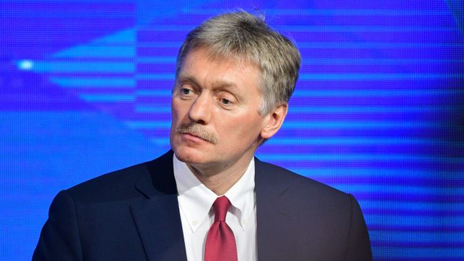 Заместитель руководителя администрации президента – пресс-секретарь президента РФ Дмитрий Песков на четырнадцатой большой ежегодной пресс-конференции президента РФ Владимира Путина Заместитель руководителя администрации президента – пресс-секретарь президента РФ Дмитрий Песков на четырнадцатой большой ежегодной пресс-конференции президента РФ Владимира Путина