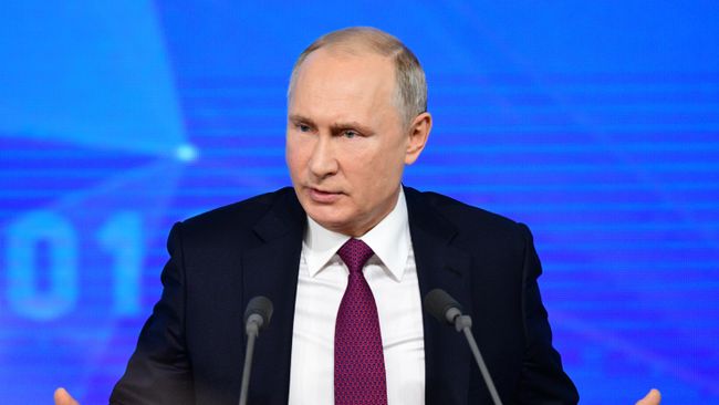 Президент РФ Владимир Путин на четырнадцатой большой ежегодной пресс-конференции Президент РФ Владимир Путин на четырнадцатой большой ежегодной пресс-конференции