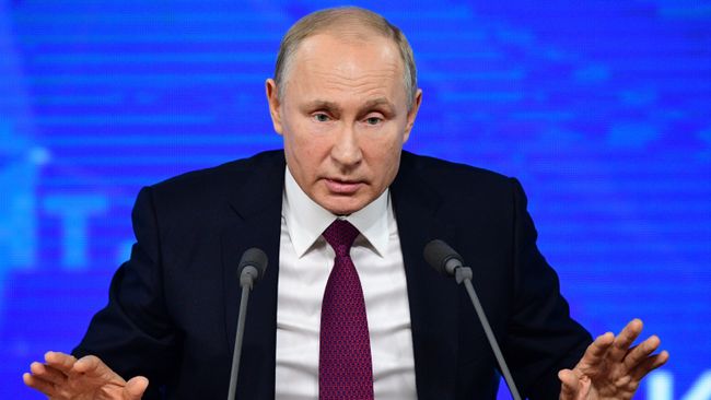 Президент РФ Владимир Путин на большой ежегодной пресс-конференции Президент РФ Владимир Путин на большой ежегодной пресс-конференции