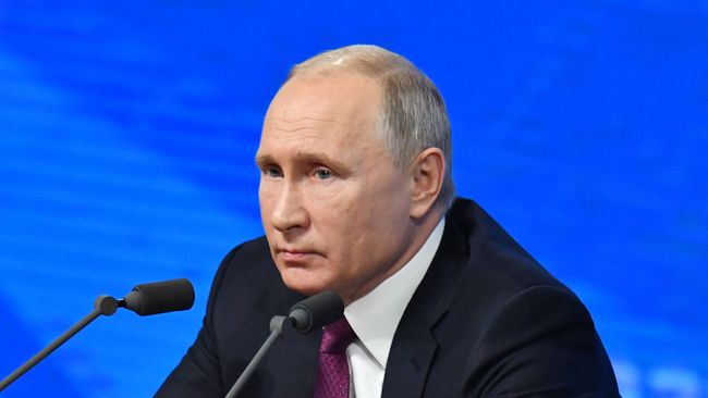 Президент РФ Владимир Путин во время большой ежегодной пресс-конференции Президент РФ Владимир Путин во время большой ежегодной пресс-конференции
