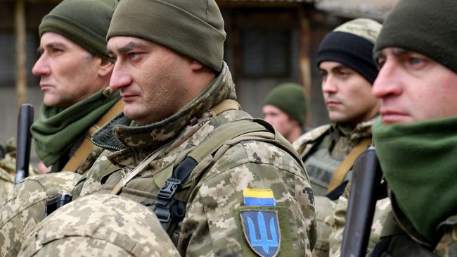 Украинские военнослужащие Украинские военнослужащие