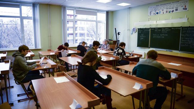 Участники пробного устного ЕГЭ по иностранным языкам