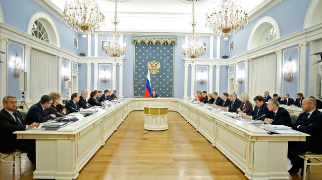 Дмитрий Медведев проводит заседание правительственной комиссии по цифровому развитию, использованию информационных технологий. 25 декабря 2018 Дмитрий Медведев проводит заседание правительственной комиссии по цифровому развитию, использованию информационных технологий. 25 декабря 2018