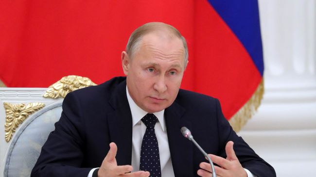 Владимир Путин во время встречи с представителями российских деловых кругов. 26 декабря 2018 Владимир Путин во время встречи с представителями российских деловых кругов. 26 декабря 2018