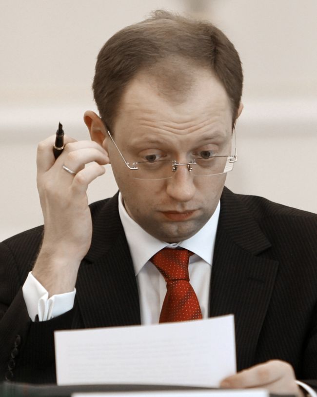 Яценюк назвал главных конкурентов на президентских выборах на Украине