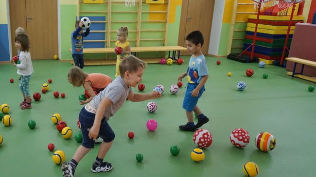 Дети в одном из детских садов Дети в одном из детских садов