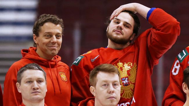 Савелий Ольшанский (справа во втором ряду) Савелий Ольшанский (справа во втором ряду)